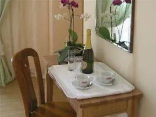 Filippo Hotel 2*